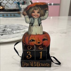 Vintage Halloween Countdown Block Decor